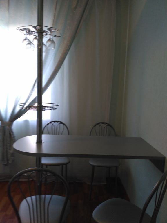 Уютная 1-комнатная, центр — фото 4